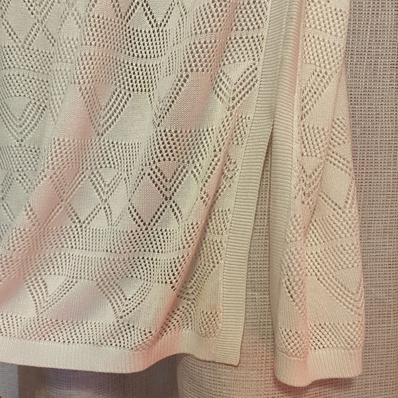 An ivory knit cardigan size XS - Picture 6 of 11